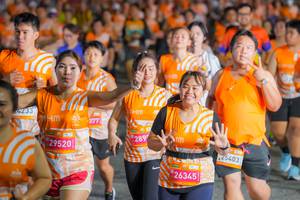BIB: 4233, 29520, 377, 289, 26345, 25403
                            <button type="button" onclick="openModal(22825148)" class="btn btn-primary btn-sm float-right btn-popup" data-toggle="modal" data-target=".modal-high-quality">
                        <i class="fas fa-shopping-cart"></i> Add to Cart
                    </button>
                                            <button type="button" onclick="isThisMe(22825148, true)" class="btn btn-success btn-sm float-right btn-popup btn-isme hidden" data-toggle="tooltip" data-placement="bottom" title="นี่คือรูปของคุณใช่ไหม คลิกที่นี่เพื่อเอาเข้าอัลบั้ม">
                        <i class="fas fa-plus"></i> Add to album
                    </button>
                    <button type="button" onclick="isThisMe(22825148, false)" class="btn btn-warning btn-sm float-right btn-popup btn-isnotme hidden">
                        <i class="fas fa-ban"></i> Remove from album
                    </button>